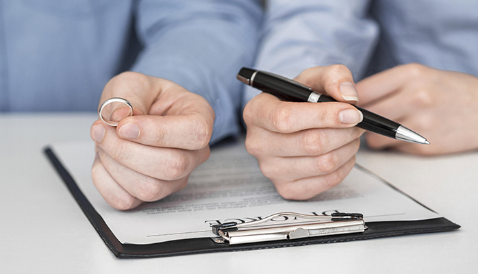 La jouissance gratuite du domicile conjugal, au titre du devoir de secours, ne doit pas être prise en compte dans le calcul de la prestation compensatoire.